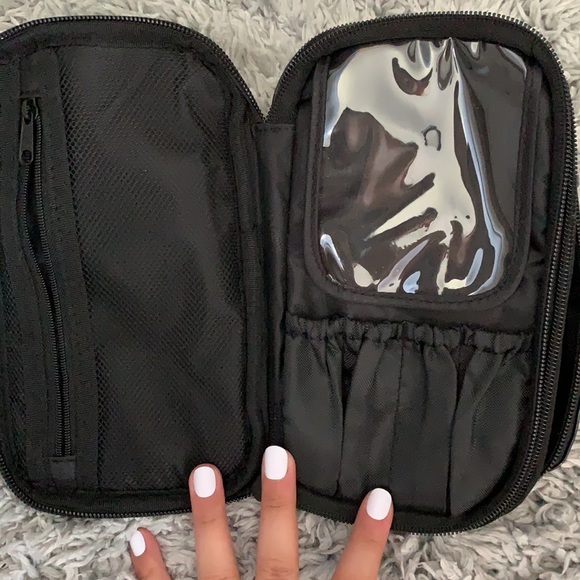 small gloss black travel makeup bag - Picture 3 of 5